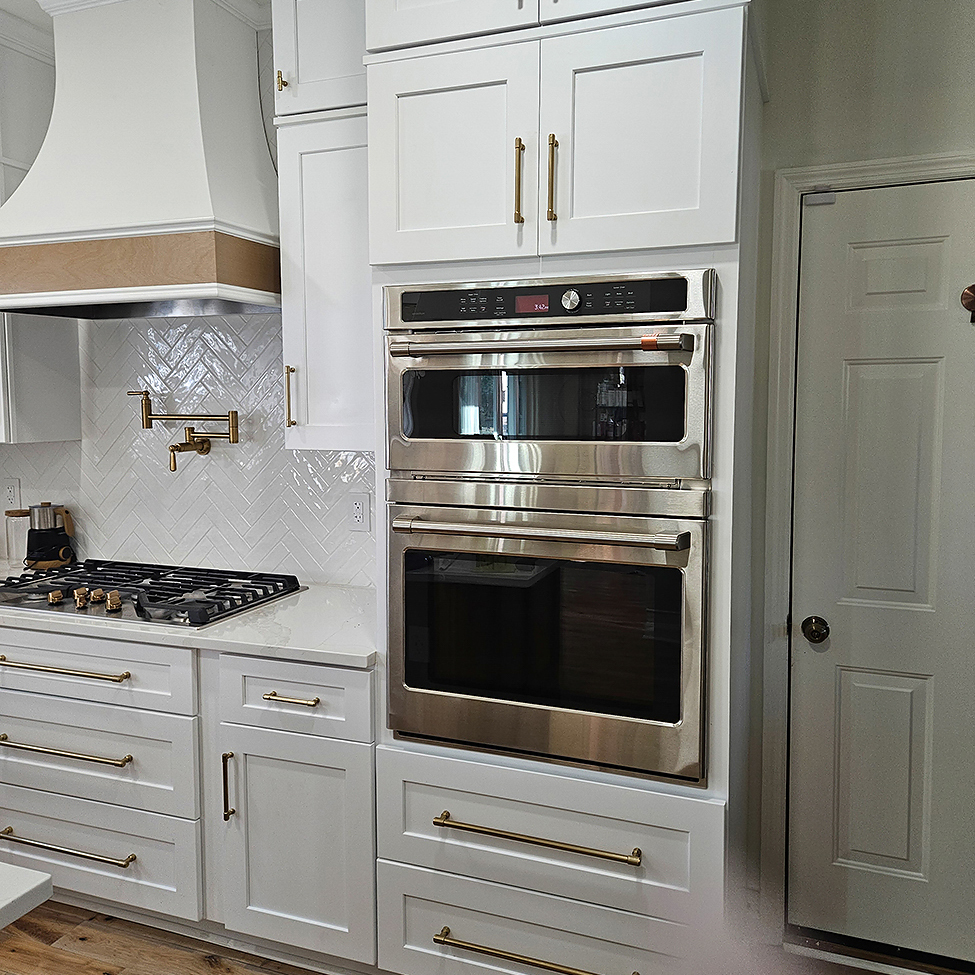 Modern kitchen remodel for a Pender County home